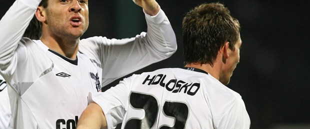 Kartal'ın gol yükü Holosko ve Bobo'da