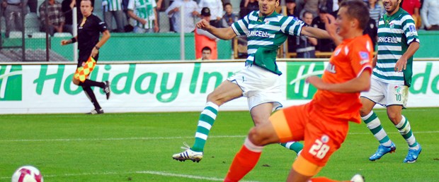 Lider sahne alıyor
