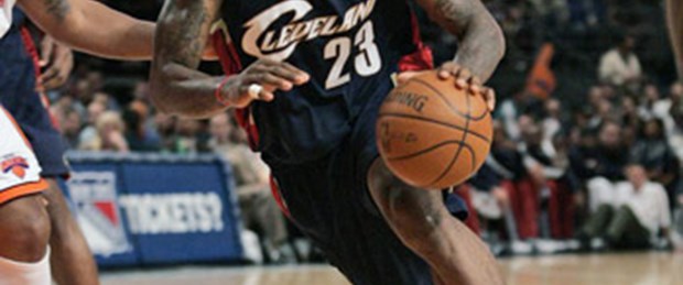 Liseli genç LeBron’a meydan okudu