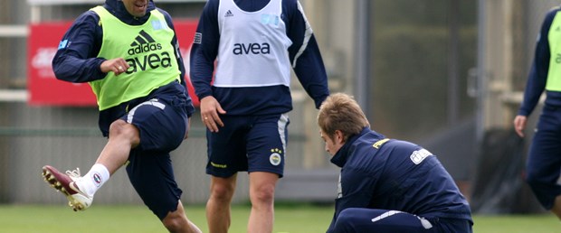 Lugano ve Santos yok
