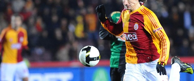 Mehmet Topal 2 ay yok