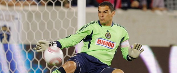 mondragon.jpg
