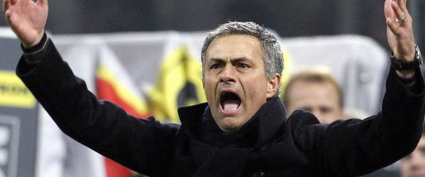 Mourinho'ya 13 bin euro ceza
