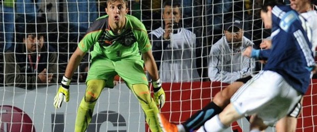 Muslera resmen Galatasaray'da