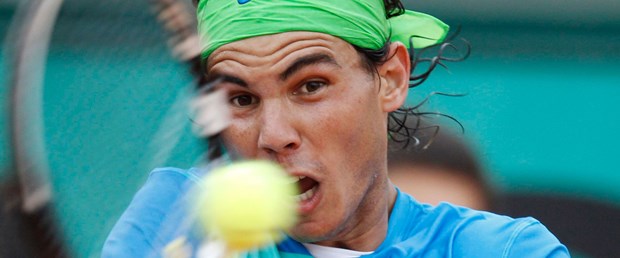 Nadal rahat geçti Safina elendi