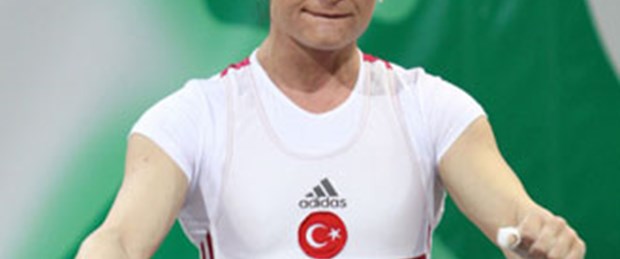 Nurcan tarihe geçmek istiyor