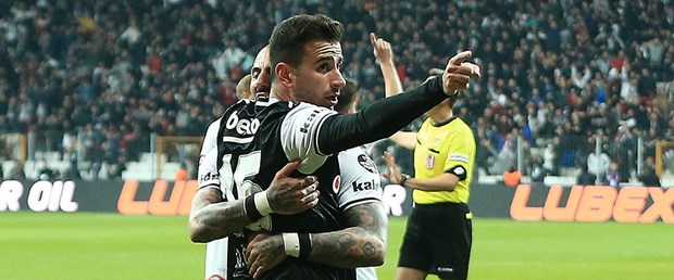 oğuzhan özyakup.jpg