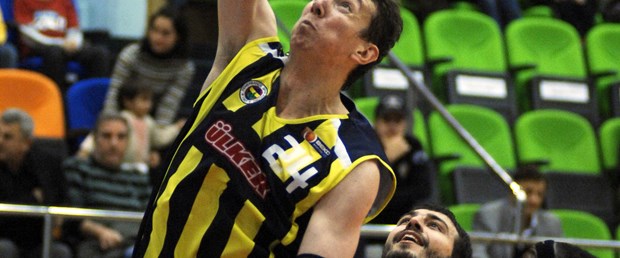 ‘Ömer Aşık yanlış yolda'