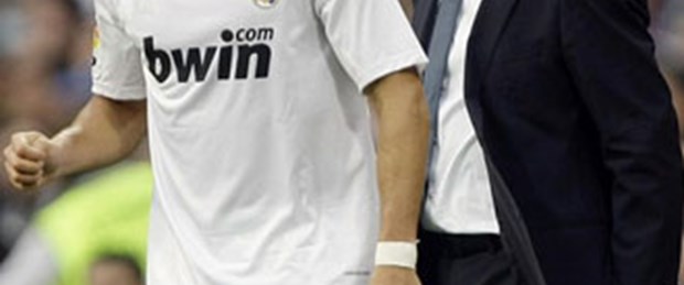 Pellegrini'ye veda, Mourinho'ya övgü