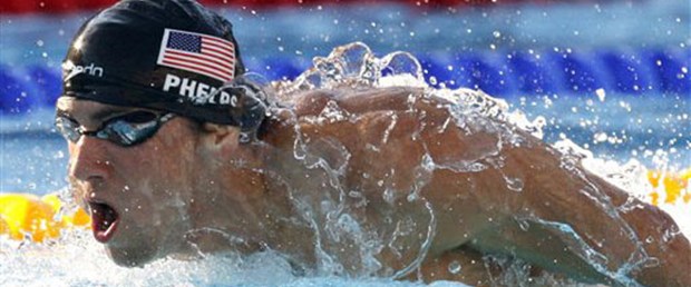 Phelps'ten dünya rekoru