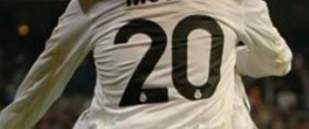 Real Madrid son haftaya taşıdı