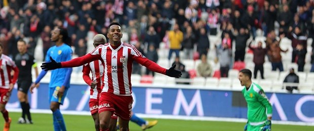 Robinho-sivas.jpg