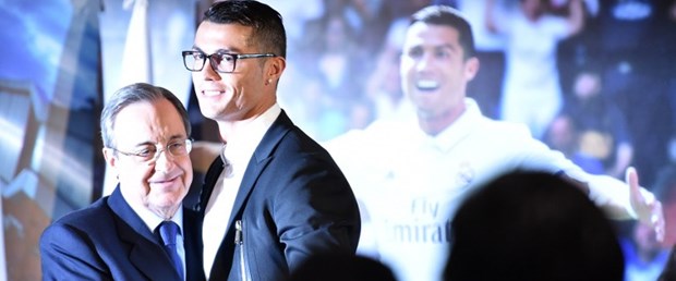 cristiano ronaldo gözlük.jpg