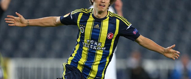 Salih yükseklerde uçuyor