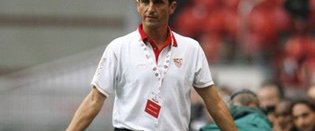 Sevilla Jimenez ile uzattı