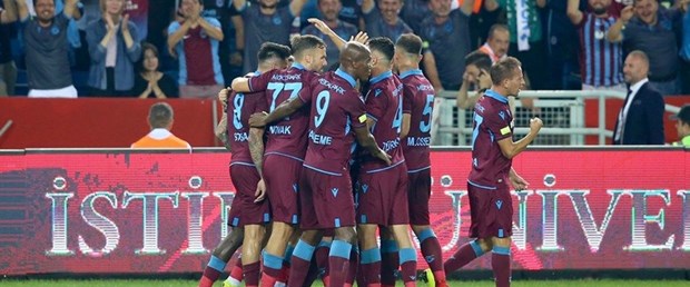SON DAKİKA Sparta Prag'ı 2-1 yenen Trabzonspor UEFA Avrupa Ligi'nde