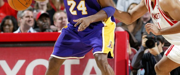 Son gülen Lakers: 103-102