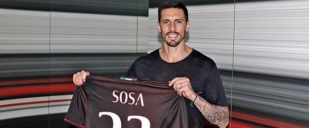 jose sosa milan.jpg