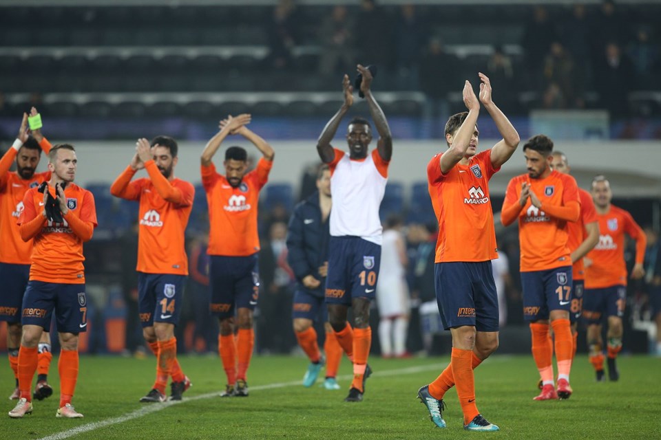 Medipol Başakşehir, super lig puan durumu, super lig lider
