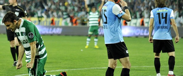 Timsah'a Akhisar darbesi