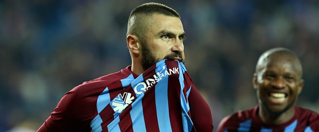 trabzonspor burak yılmaz.jpg