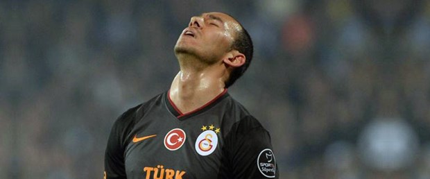 umut bulut üzgün.jpg
