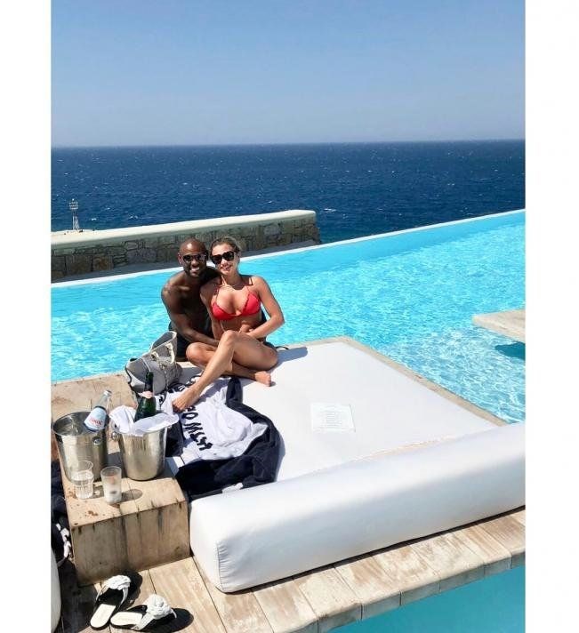 4 YILLIK EVLİ ÇİFT