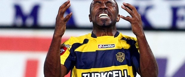 Vassell sözleşmesini feshetti