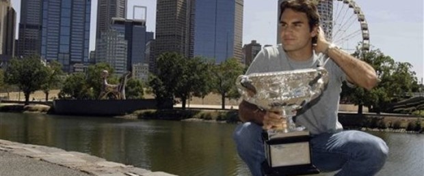 Ve Federer çekildi