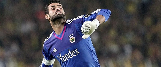 volkan demirel muslera süper lig forma030116.jpg