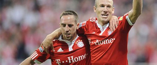 Wolfsburg Bayern'e çarpıldı