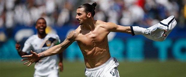 ibra-lagalaxy.jpg