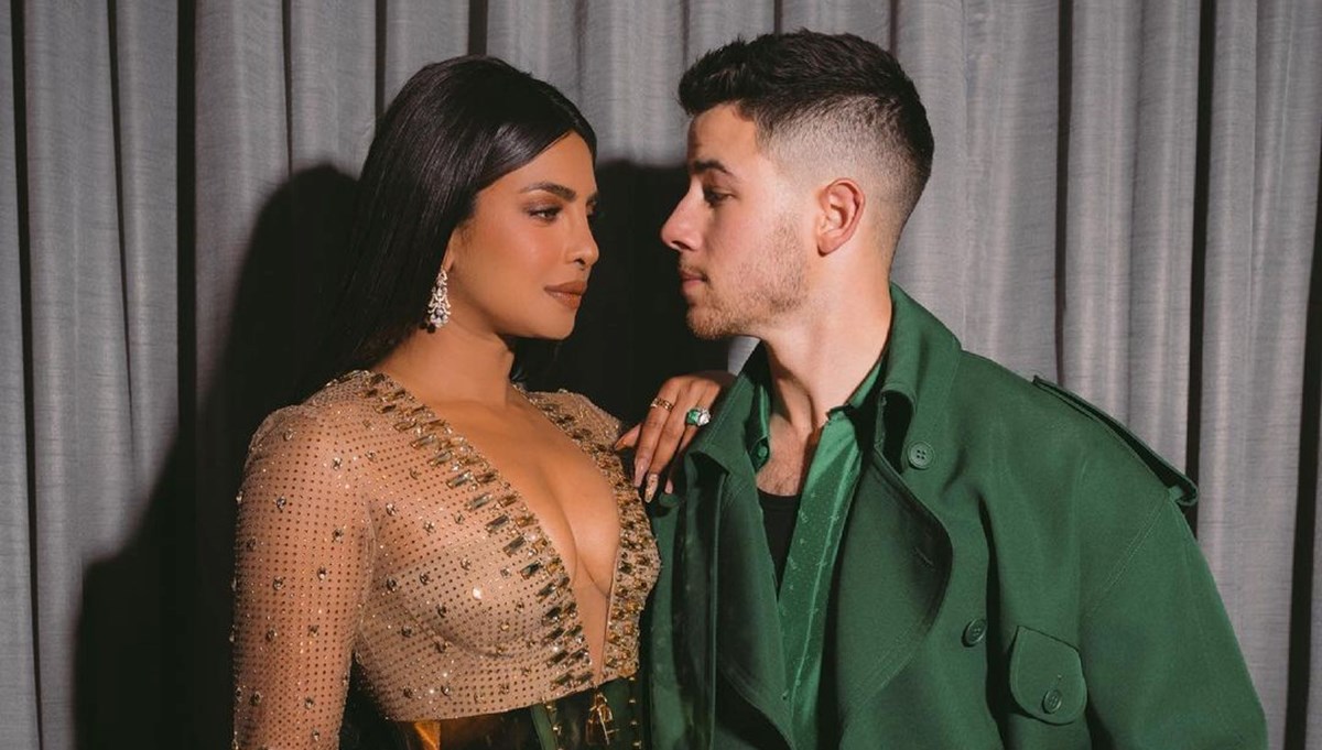 Nick Jonas ve Priyanka Chopra bebeklerinin fotoğrafını ilk kez paylaştı