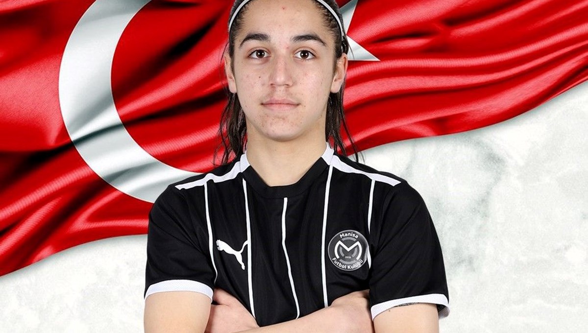 Manisa FK'nın genç futbolcularına milli davet Manisa FK'nın genç futbolcularına milli davet