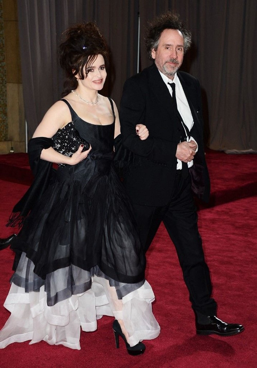 Helena Bonham Carter: Tim Burton evlilik yerine film teklif etti - 2