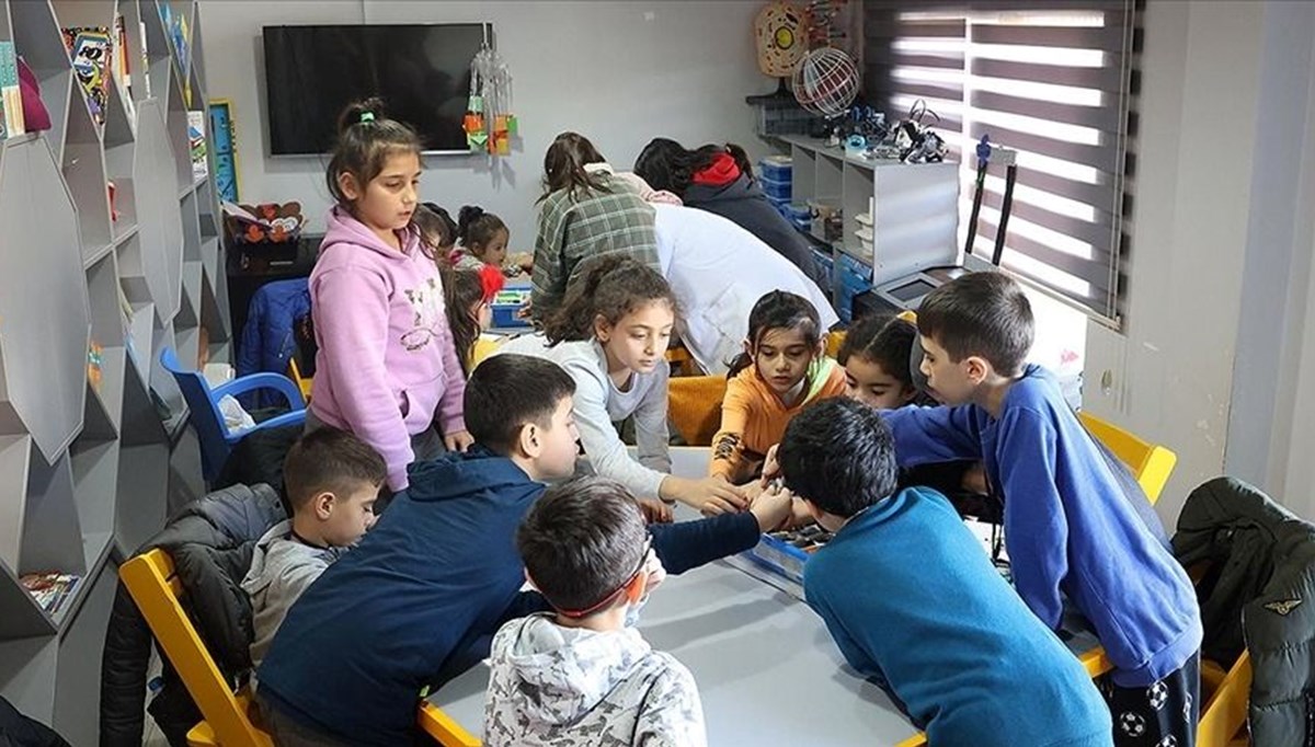 İki bakanlıktan afet bölgesindeki çocukların eğitimi için protokol İki bakanlıktan afet bölgesindeki çocukların eğitimi için protokol