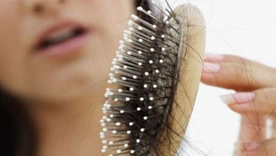 Saç dökülmesi tedavisine botoks desteği - 1