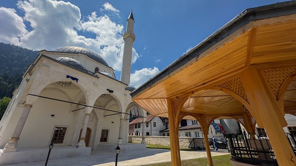 Bosna Hersek'te savaşta yıkılan tarihi Sinan Bey Camisi ibadete açılıyor - 2