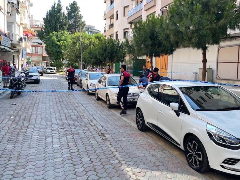 İzmir'de cinayet: Göztepe taraftarı silahlı saldırıda öldürüldü - 1