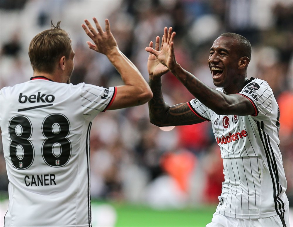 Beşiktaş yeni transferleriyle kazandı - 1