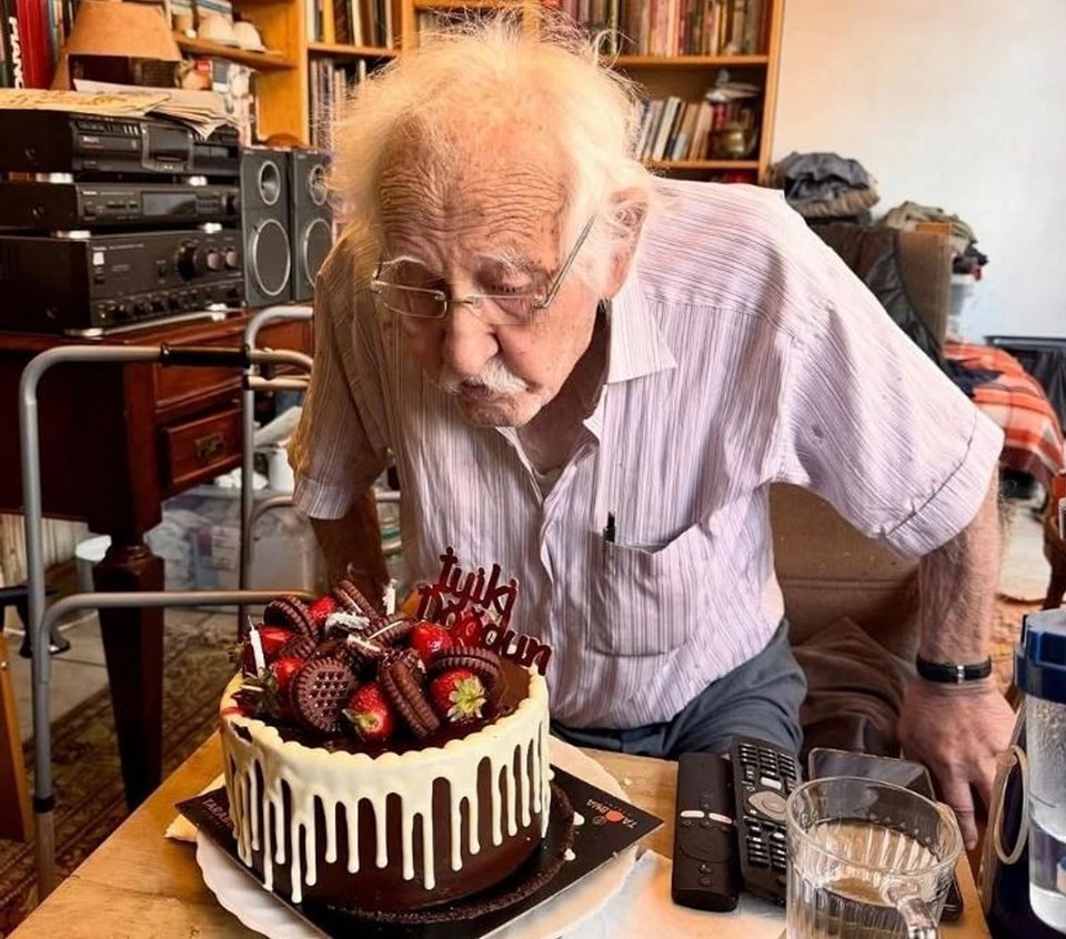 Usta oyuncu Arif Erkin Güzelbeyoğlu hayatını kaybetti - 1