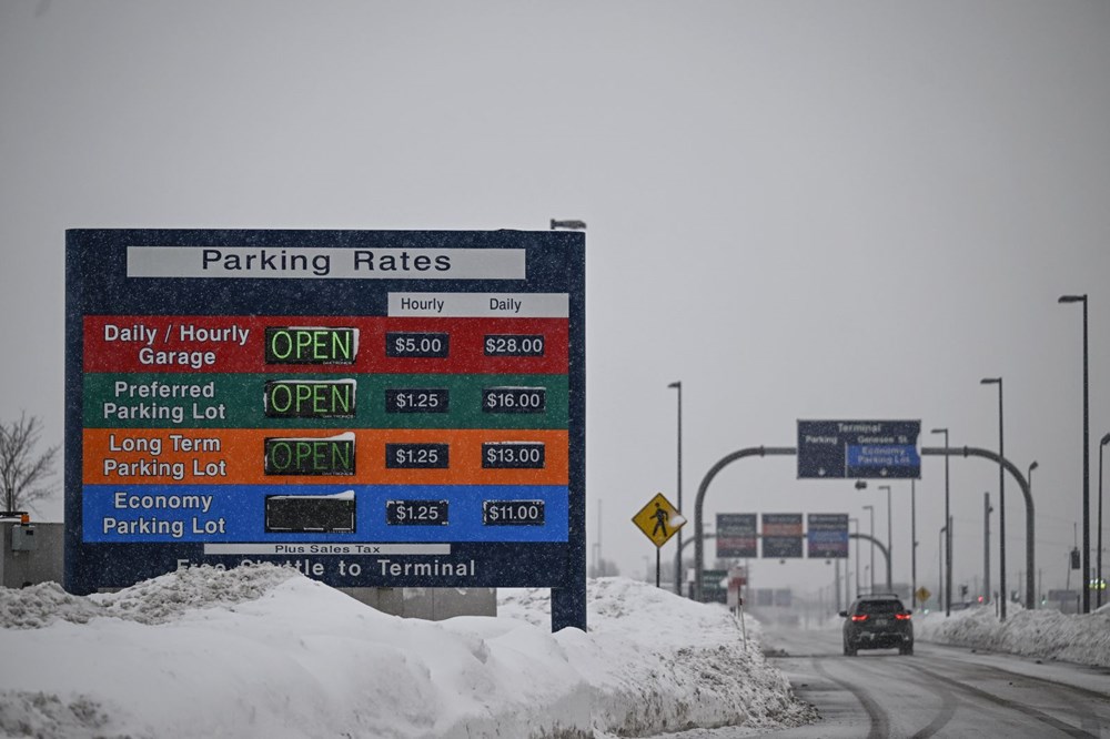ABD'de hayat durdu: Kar fırtınası hava ve kara trafiğini felç etti - 15
