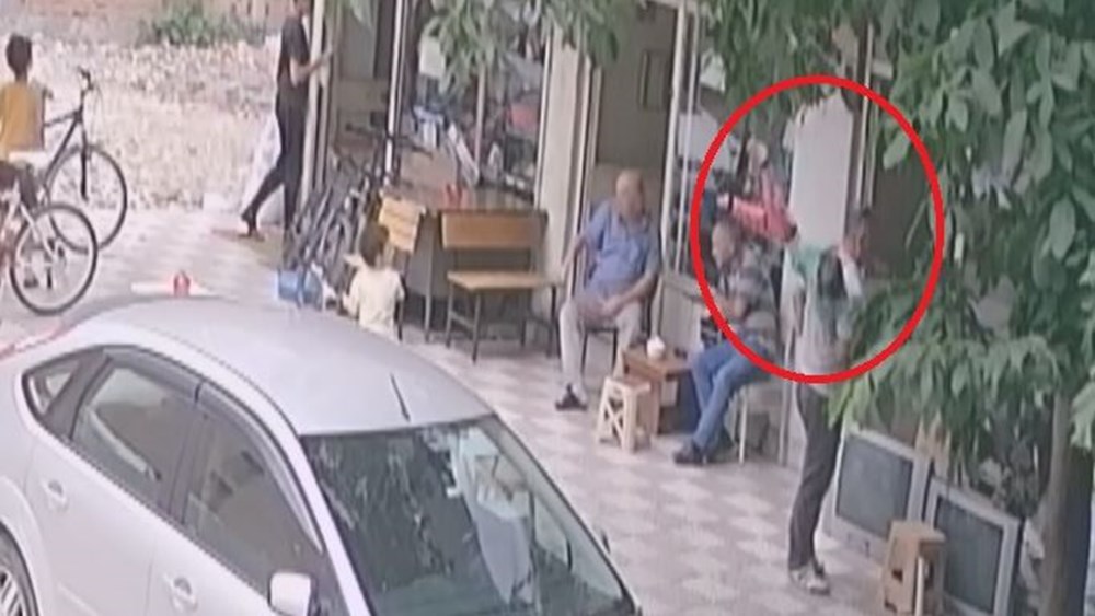 Bebek balkondan üzerine düştü: Orada olmam bir mucize - 1