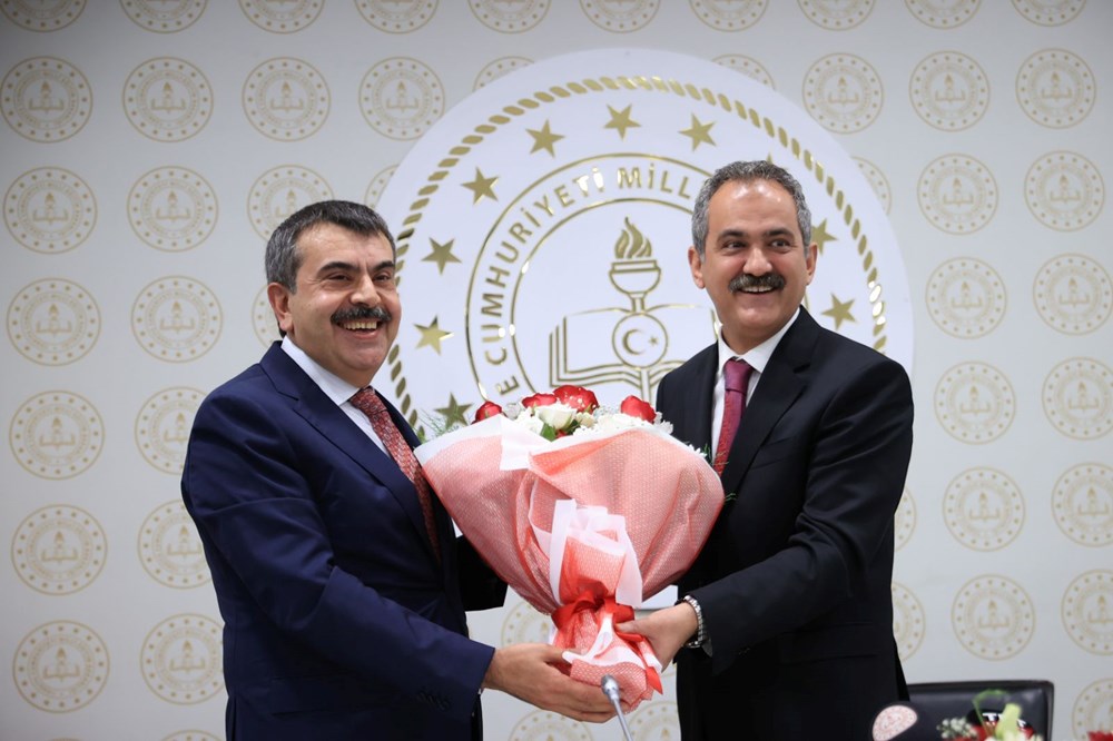 Bakanlıklarda devir teslim başladı - 6