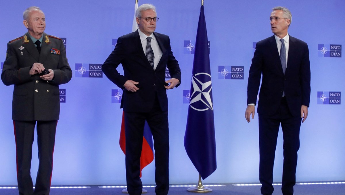 Stoltenberg: Rusya saldırırsa bedelini öder