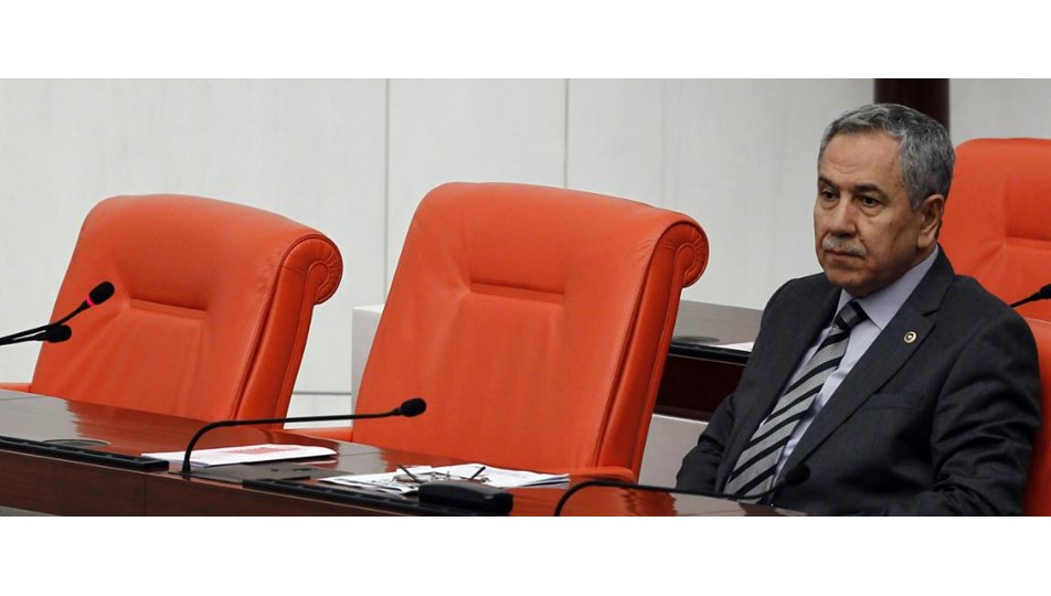 Arınç: Tahliyeler vicdanları yaraladı