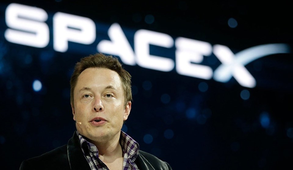 Elon Musk'ın uzaya göndereceği ilk turistin kimliği belli oldu - 1