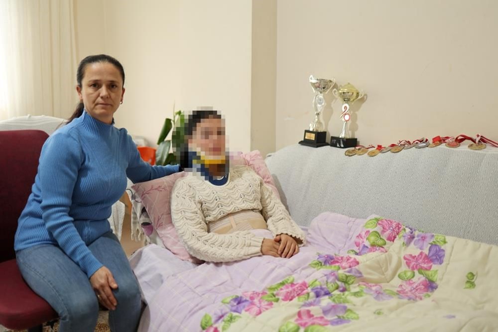 Genç Nilsu, TikTok’taki “ölüm çelmesi” akımının kurbanı oldu | 1 yıldır hazırlandığı maçı kaçıracak - 5