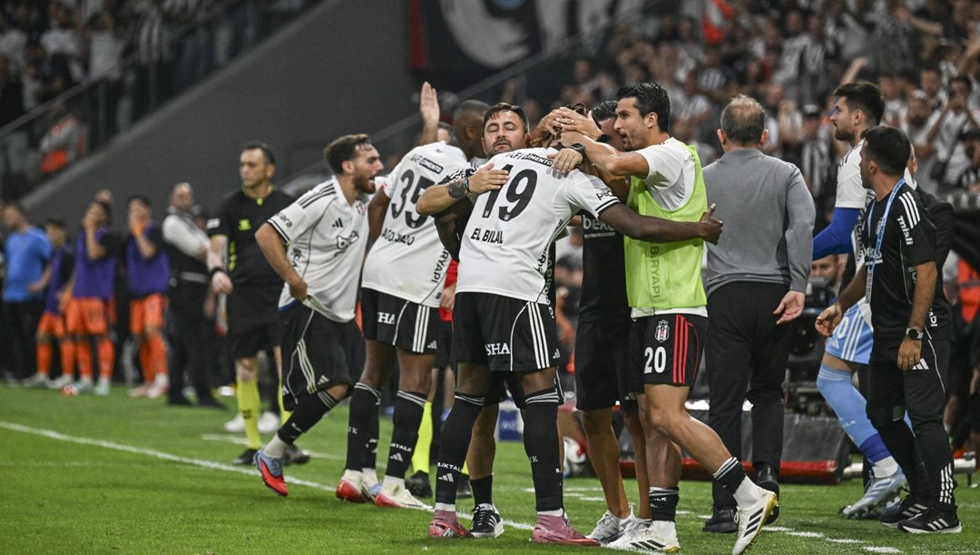 Göztepe-Beşiktaş: İlk 11'de sürpriz
