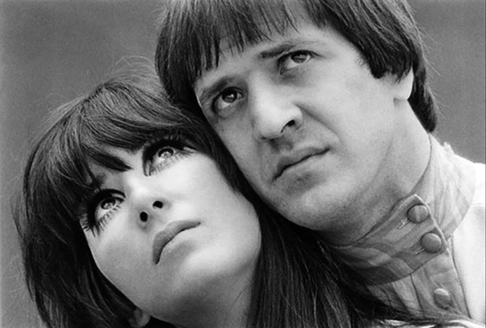 Шер и сони литл. Сонни певец. Сальваторе Боно. Шер и Боно. Sonny cher little man 1966.